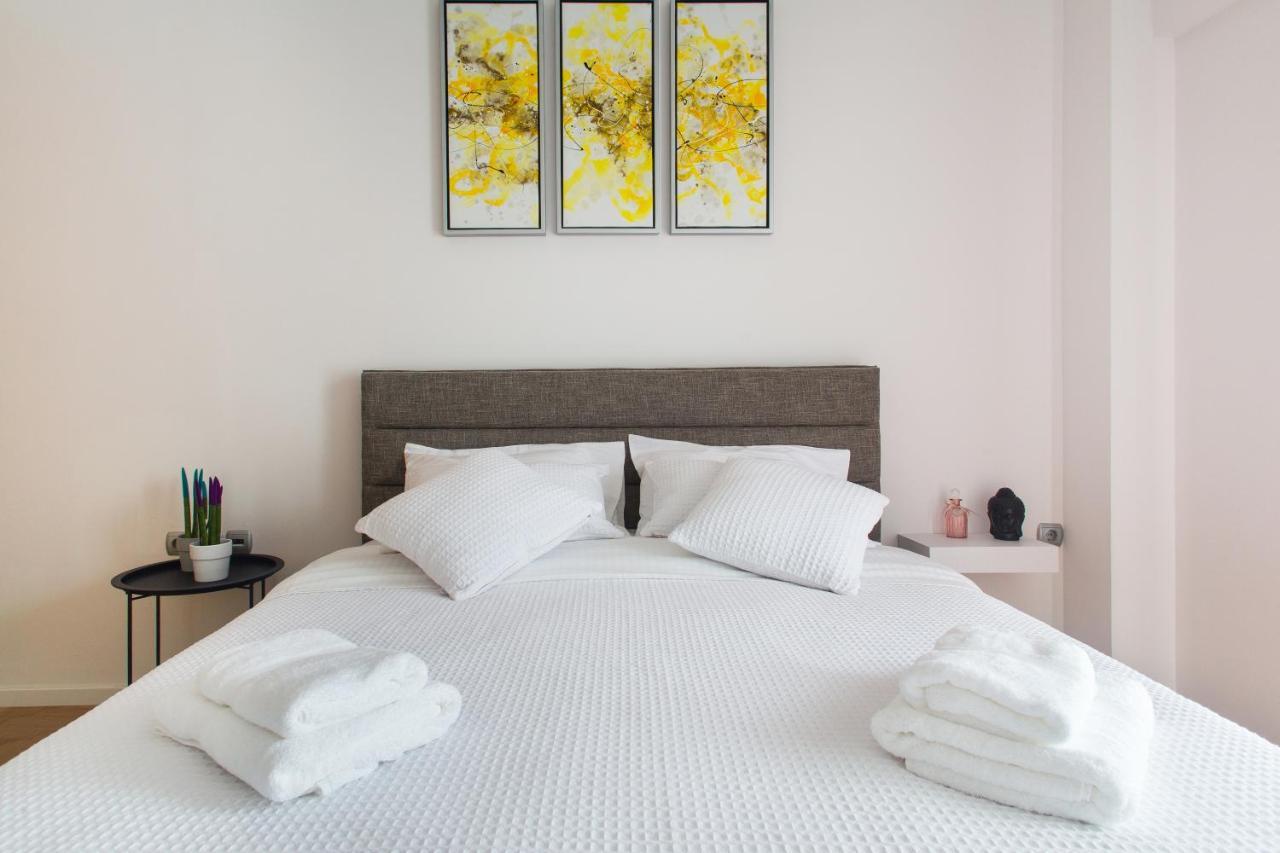 Athenalux Apartment Modern Bright מראה חיצוני תמונה